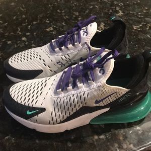 Nike AirMax 270 - Size 7